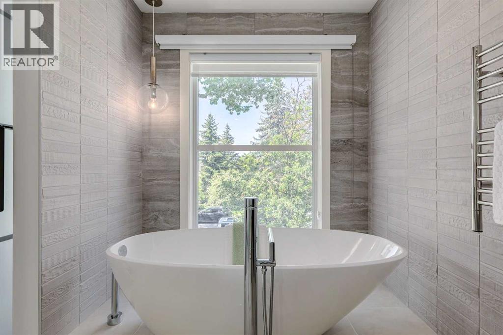 2636 30 Street Sw, Calgary, Alberta  T3E 2M2 - Photo 32 - A2257474