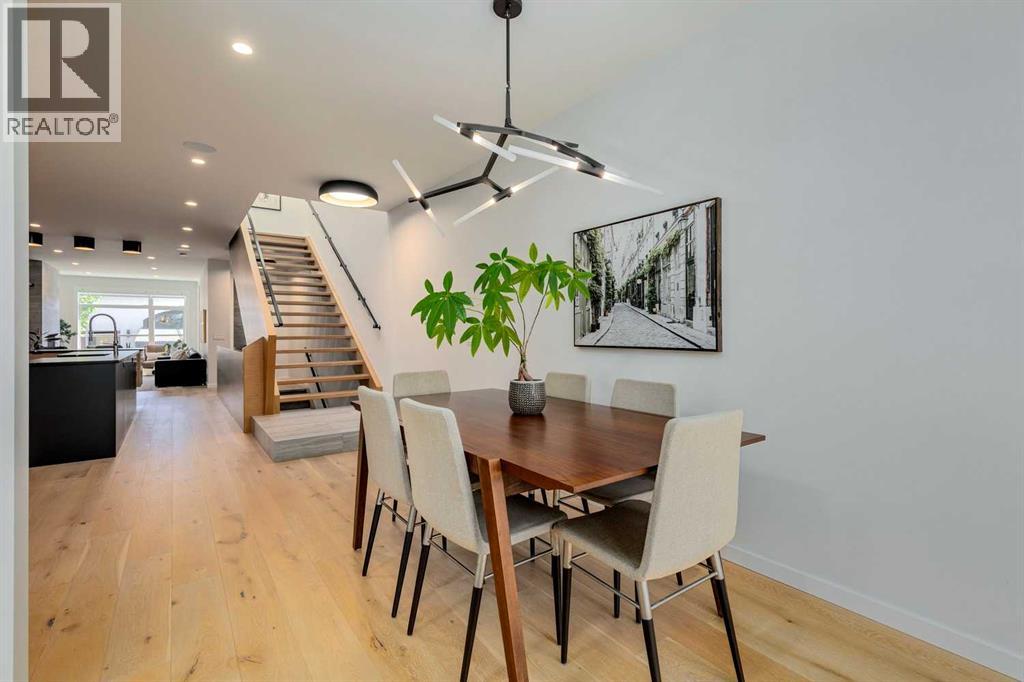 2636 30 Street Sw, Calgary, Alberta  T3E 2M2 - Photo 3 - A2257474