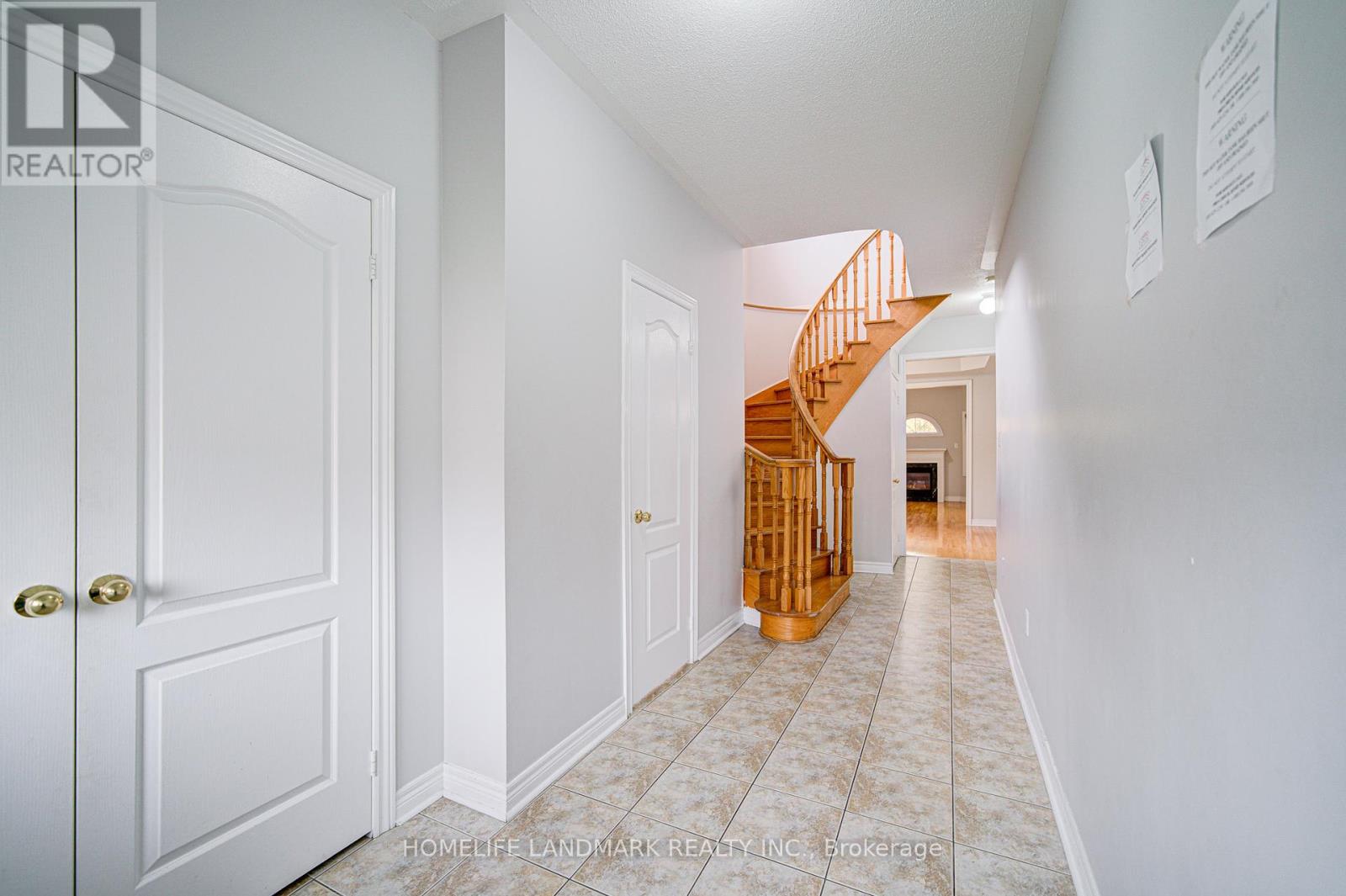 86 Andes Crescent, Vaughan, Ontario  L4H 3H3 - Photo 5 - N12462035