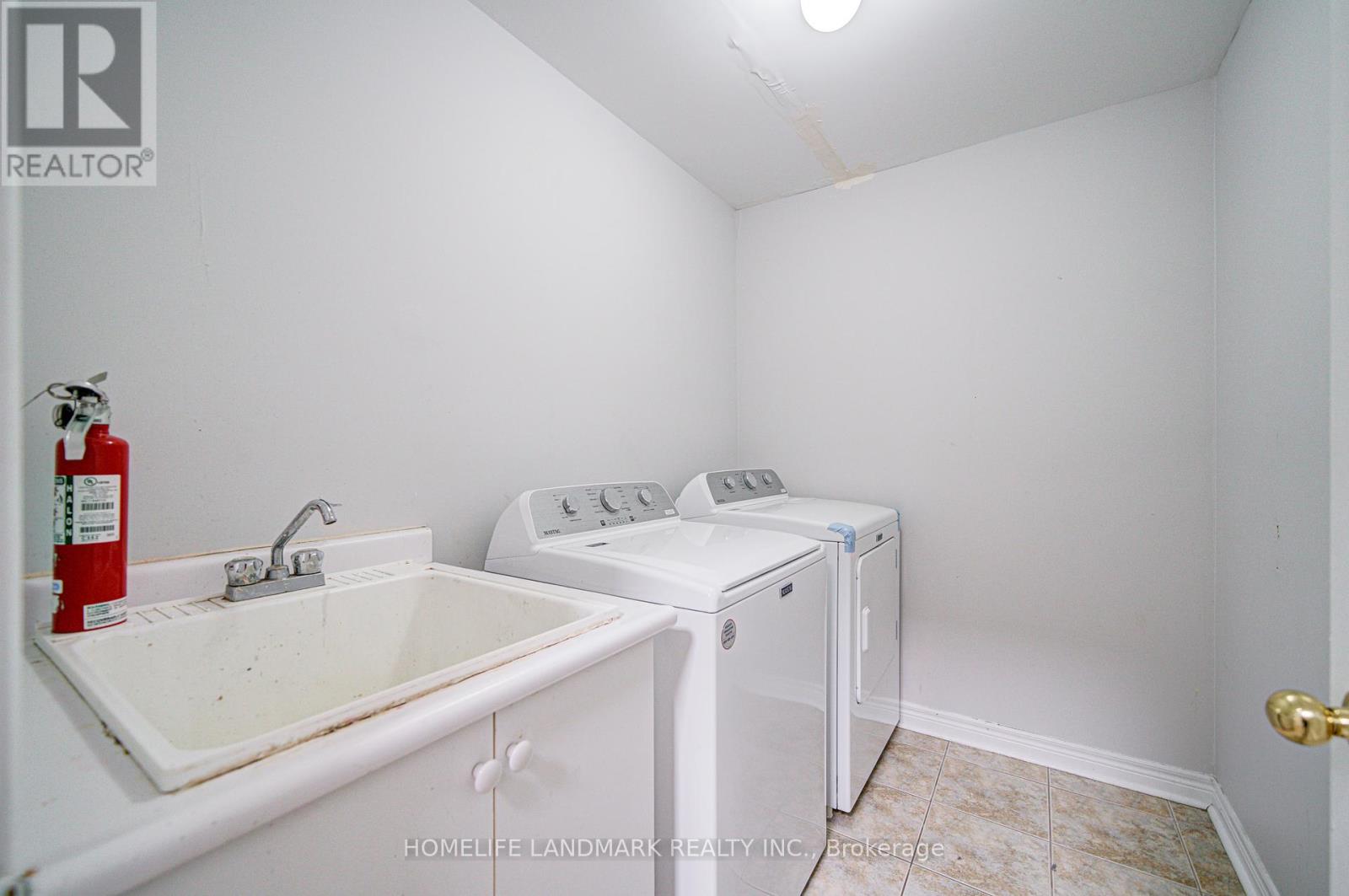 86 Andes Crescent, Vaughan, Ontario  L4H 3H3 - Photo 9 - N12462035