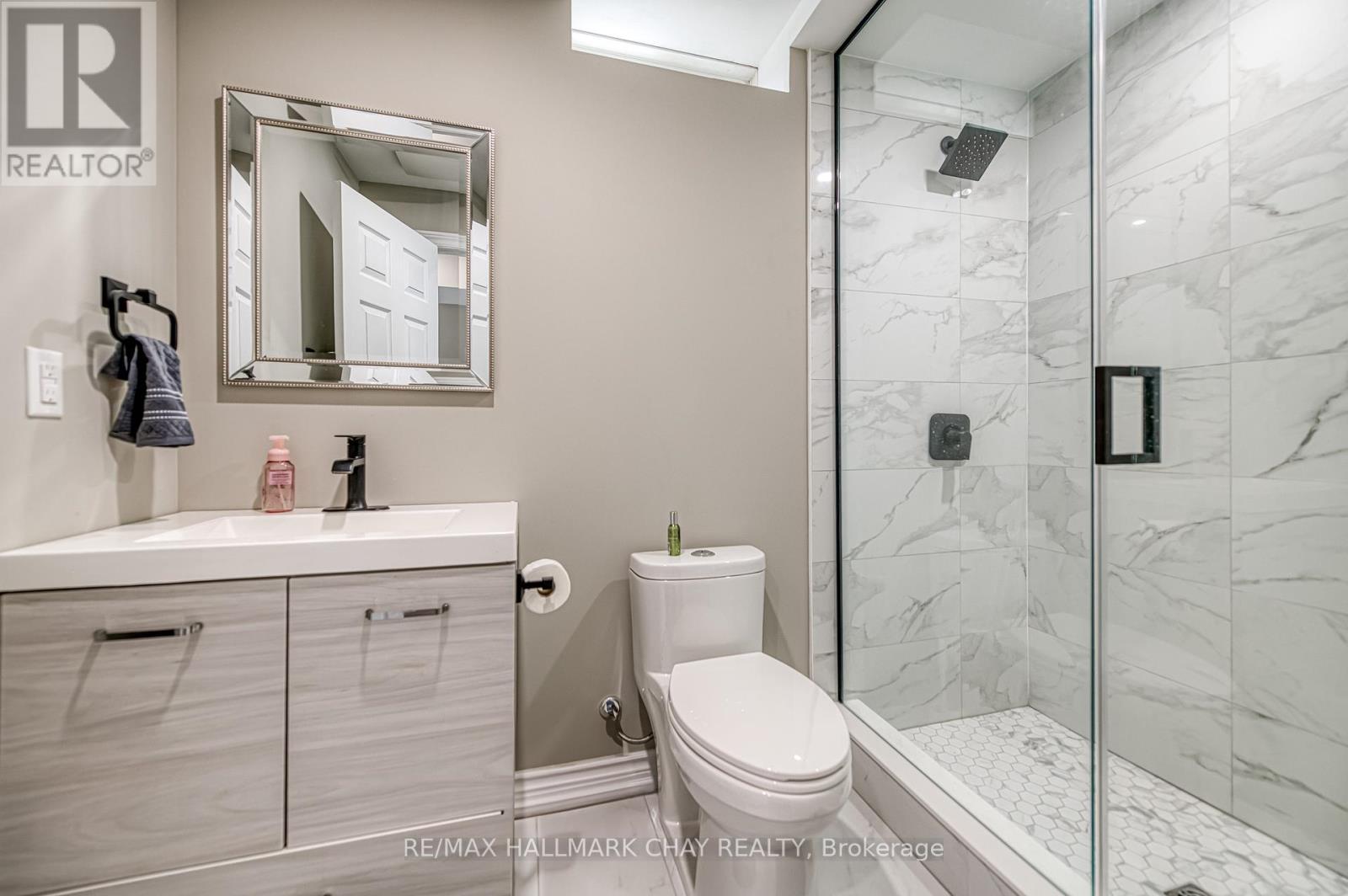 149 Gold Park Gate, Essa, Ontario  L0M 1B4 - Photo 32 - N12464072