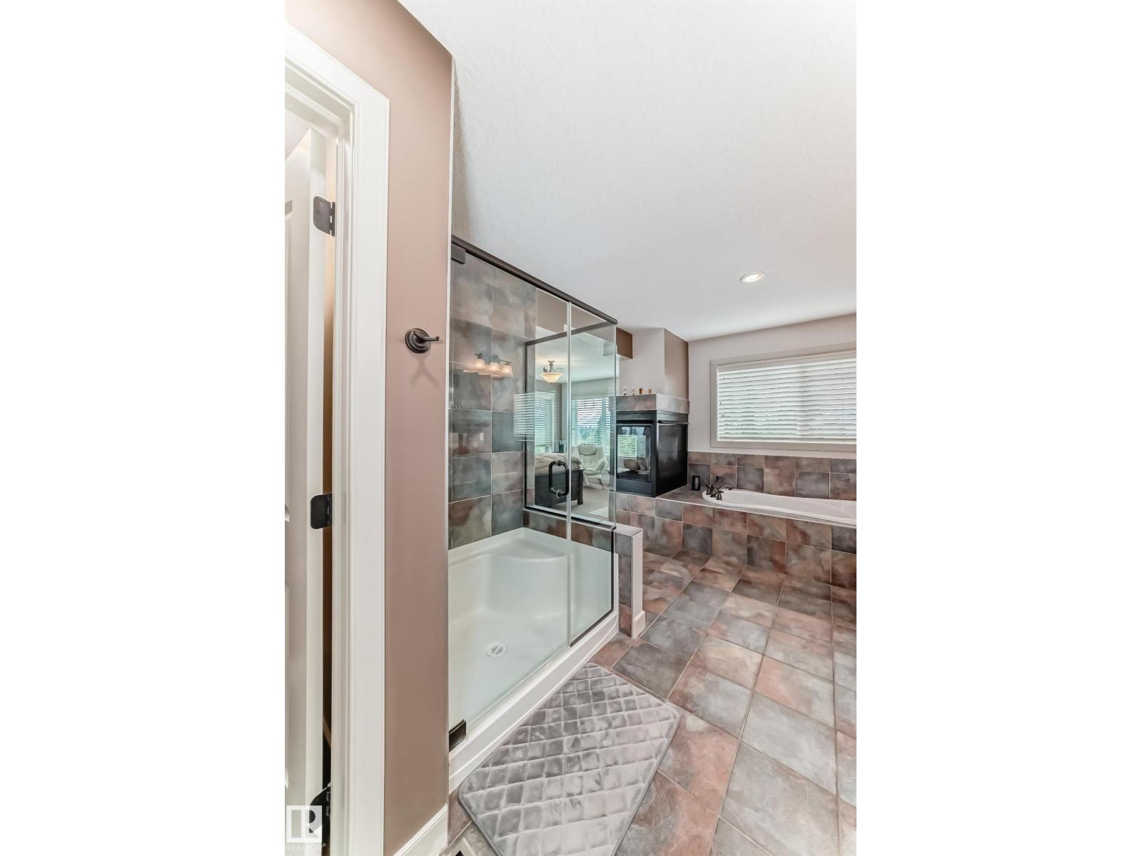 1673 James Mowatt Tr Sw, Edmonton, Alberta  T6W 0J7 - Photo 47 - E4462231