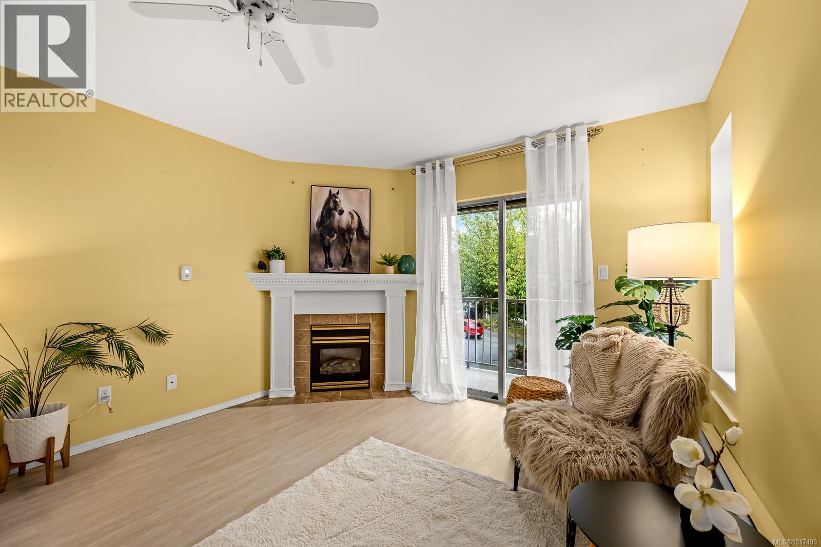 203 4686 Alderwood Pl, Courtenay, British Columbia  V9N 9A1 - Photo 4 - 1017499