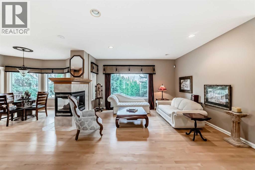 7001 Strathridge Gate Sw, Calgary, Alberta  T3H 4R9 - Photo 14 - A2263140