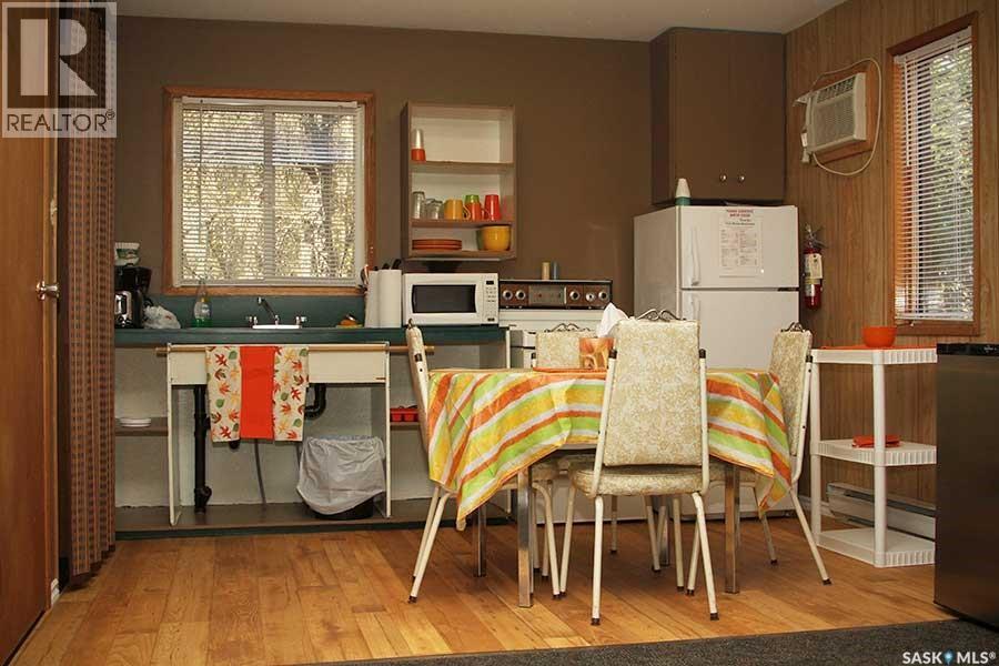Reel 'em Inn Cabins, Nipawin, Saskatchewan  S0E 1E0 - Photo 4 - SK020915