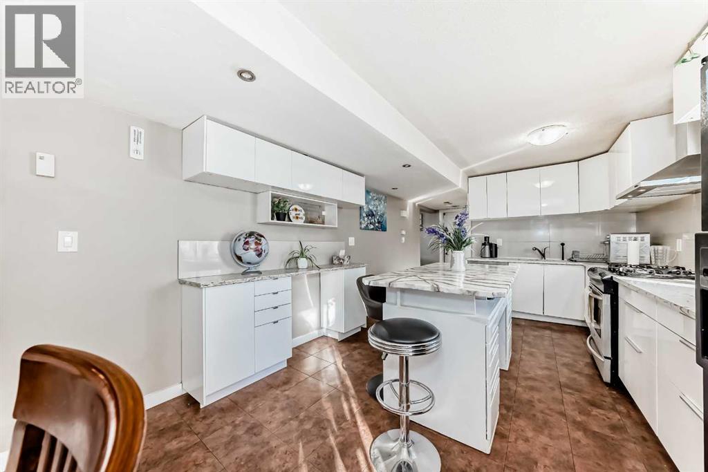 4644 84 Street Nw, Calgary, Alberta  T3B 2R5 - Photo 7 - A2263697
