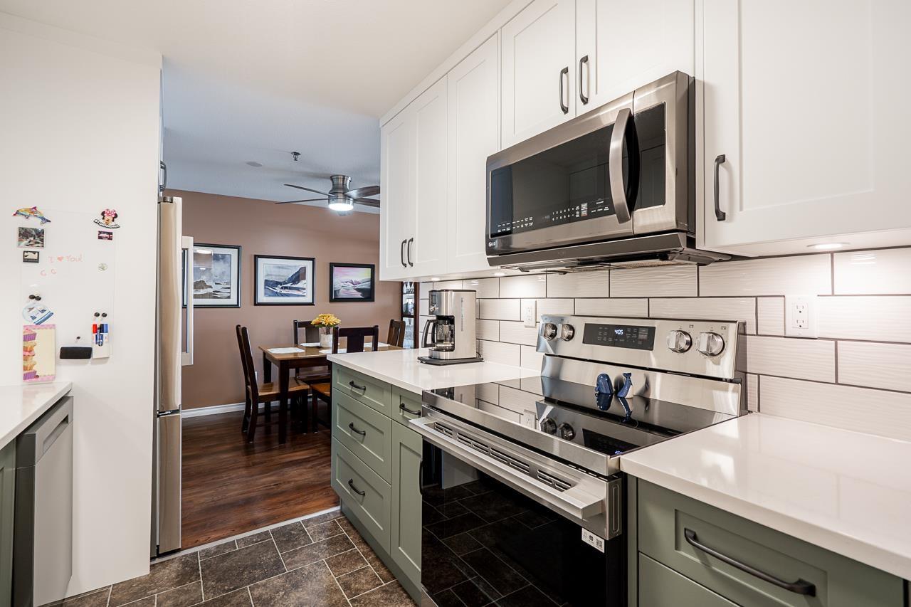 216 33535 King Road, Abbotsford, British Columbia  V2S 6Z5 - Photo 4 - R3048104