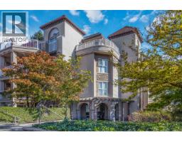 402 1128 SIXTH AVENUE, New Westminster, British Columbia