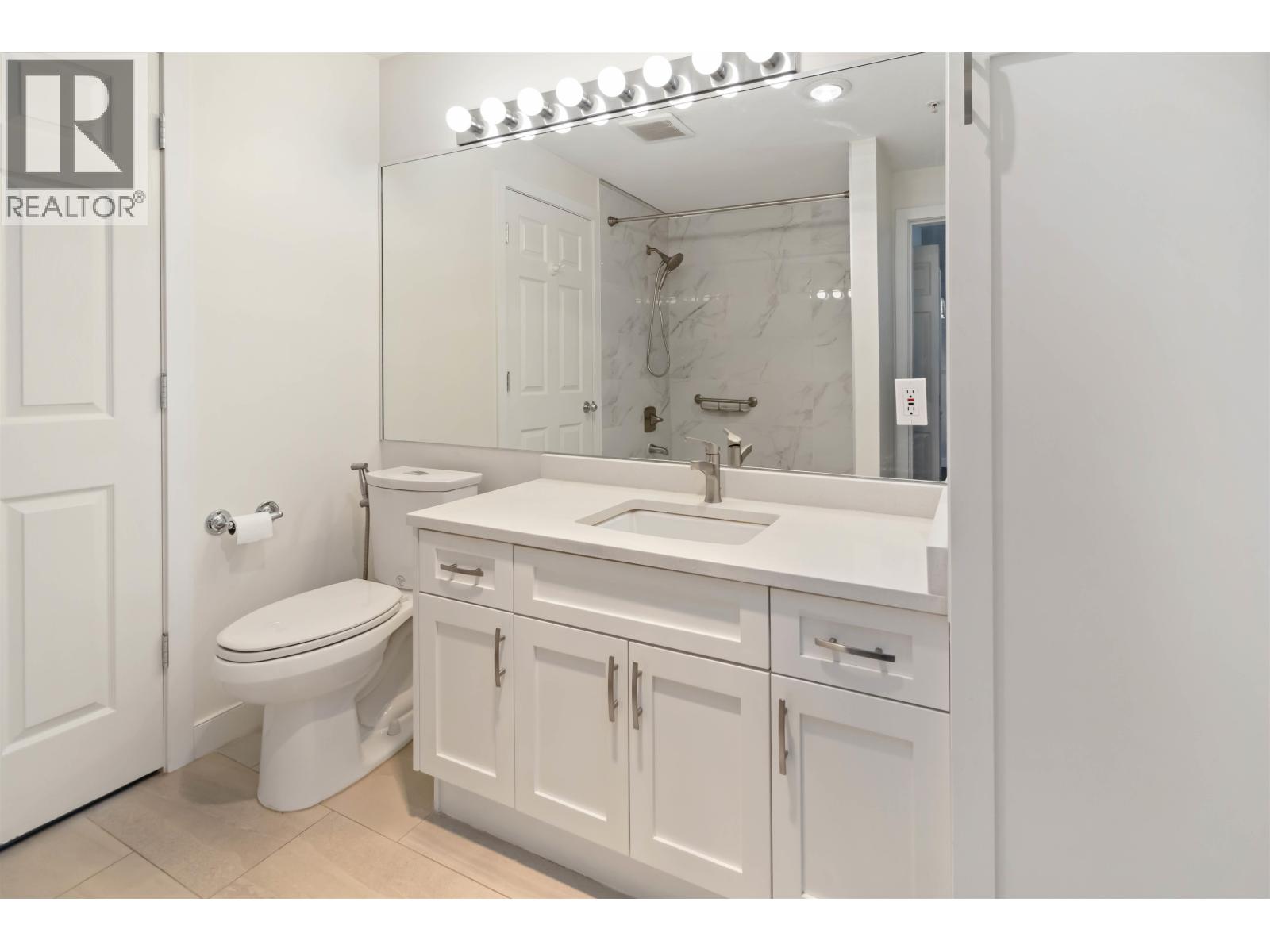 402 1128 Sixth Avenue, New Westminster, British Columbia  V3M 6V8 - Photo 24 - R3058824