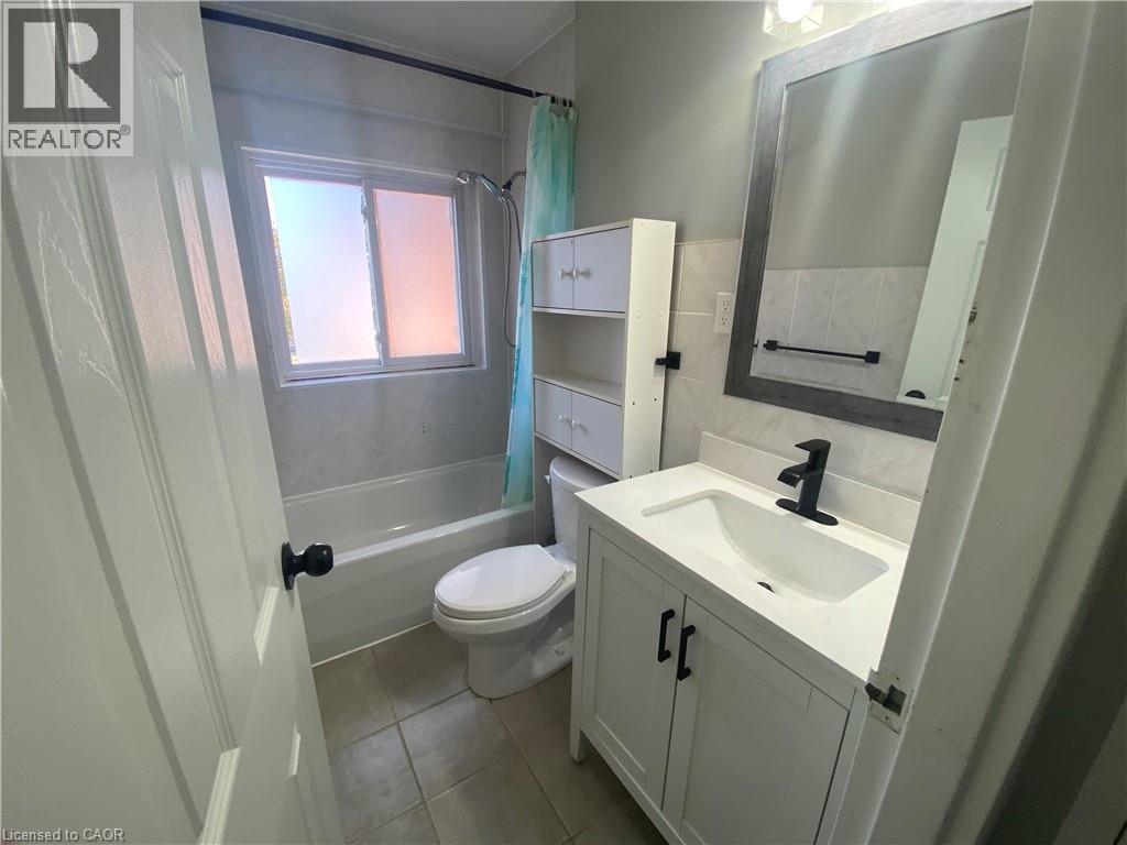 163 Chandler Drive Unit# 15, Kitchener, Ontario  N2E 1H1 - Photo 14 - 40779316