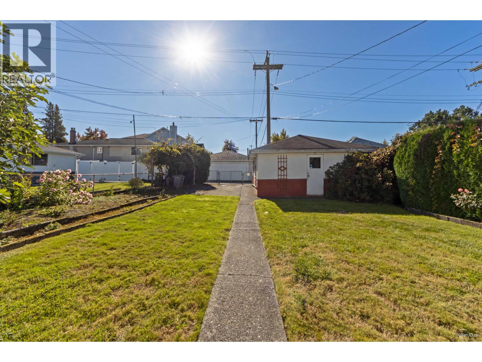 2716 E 49th Avenue, Vancouver, British Columbia  V5S 1K1 - Photo 30 - R3058201