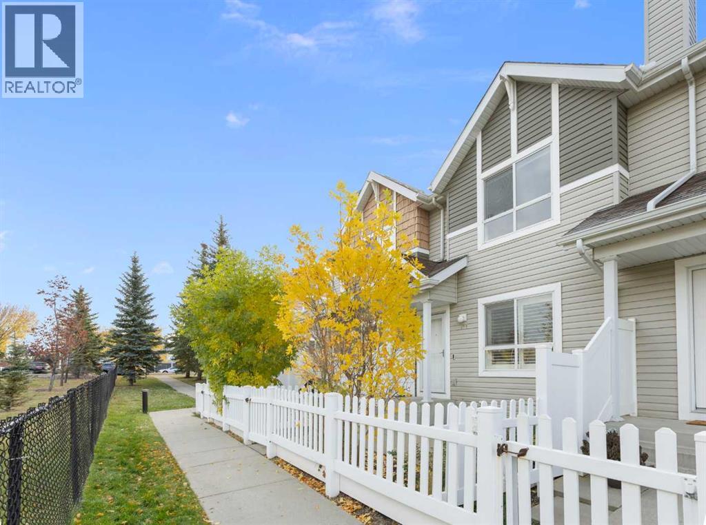 177 Tuscany Court Nw, Calgary, Alberta  T3L 2Y7 - Photo 3 - A2262880