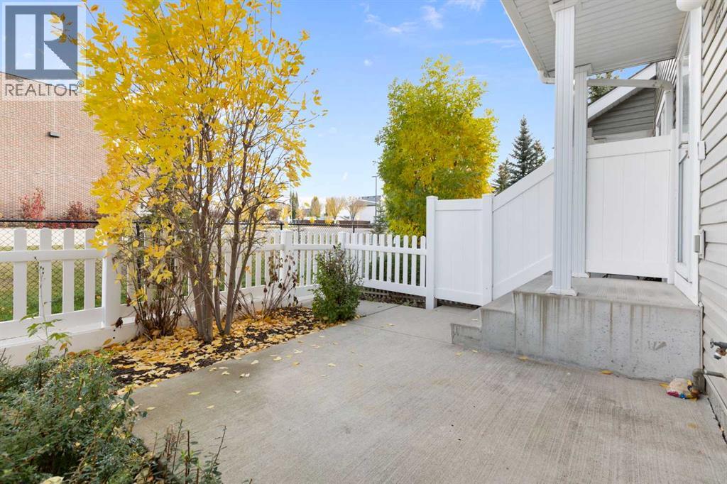 177 Tuscany Court Nw, Calgary, Alberta  T3L 2Y7 - Photo 4 - A2262880