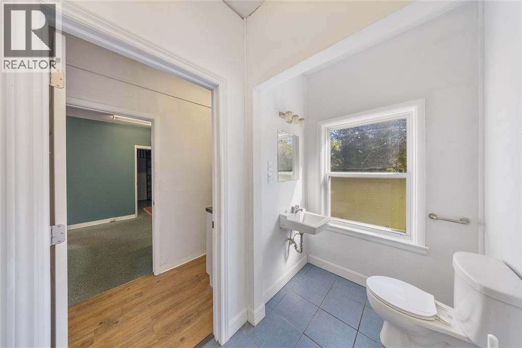 2109 London Line Unit# 2111, Sarnia, Ontario  N7T 7H2 - Photo 9 - 25026245