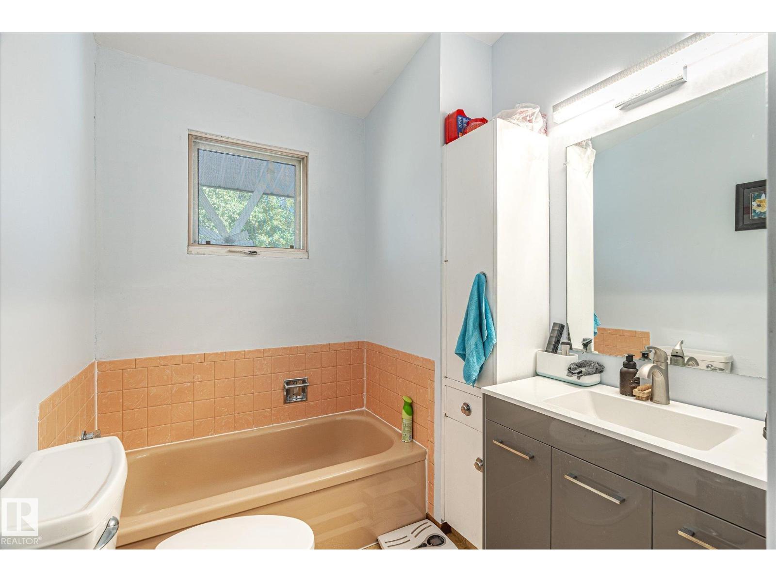 87 Grosvenor Bv, St. Albert, Alberta  T8N 0X9 - Photo 20 - E4461916