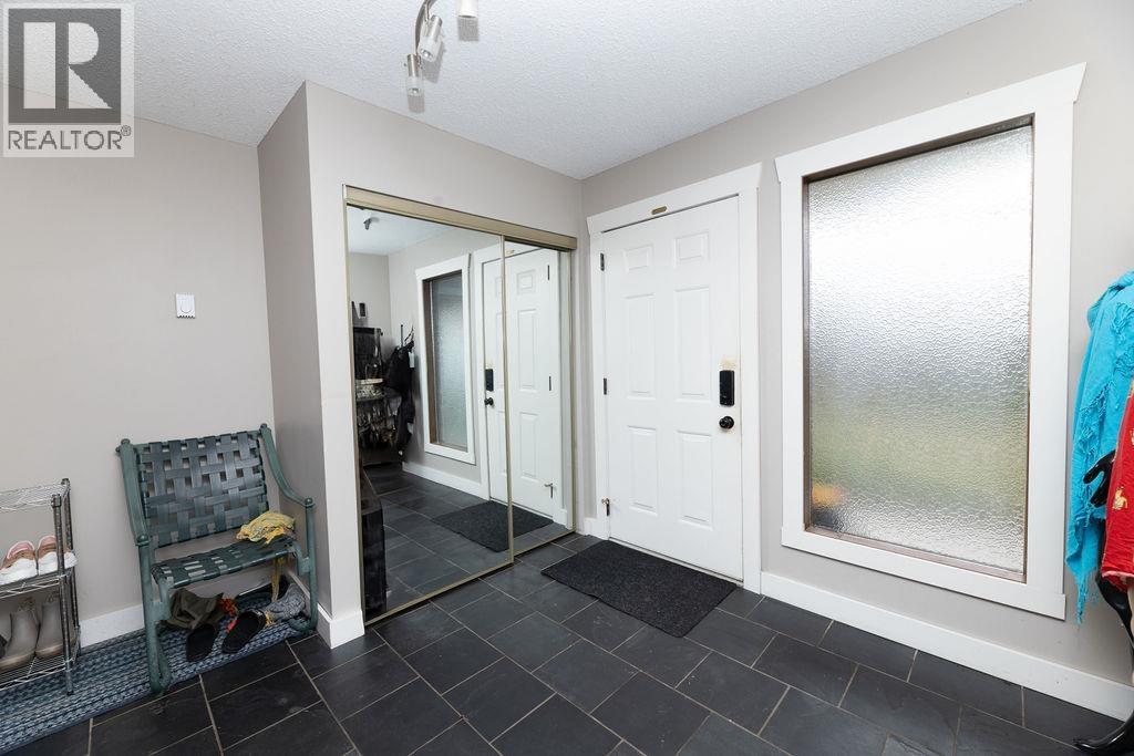 4934 Geer Road, Sechelt, British Columbia  V0N 3A2 - Photo 17 - R3039164