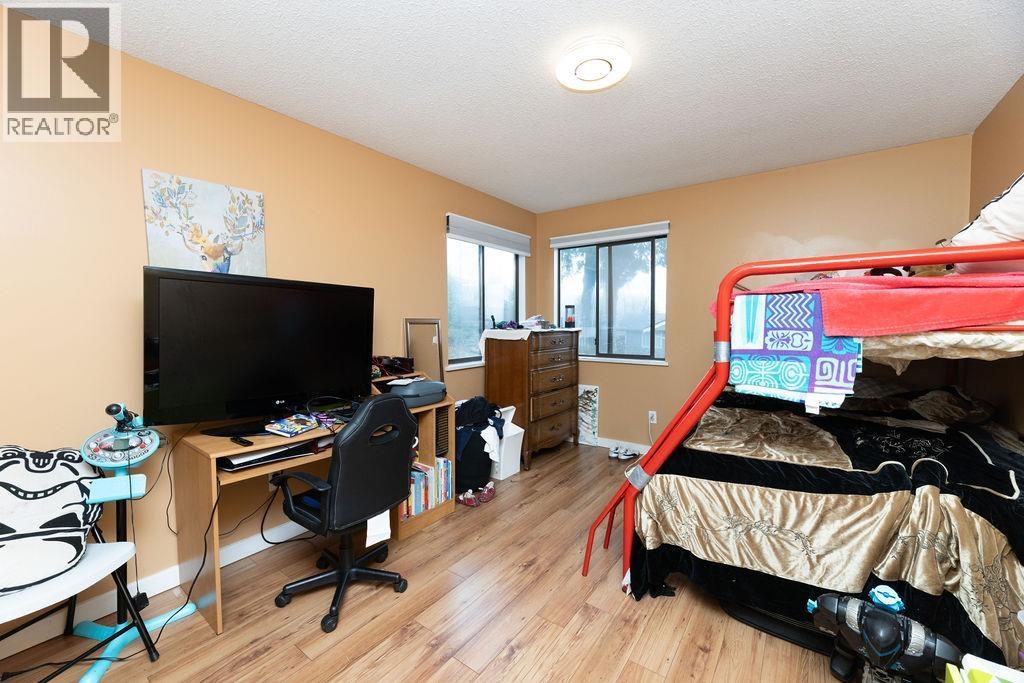 4934 Geer Road, Sechelt, British Columbia  V0N 3A2 - Photo 15 - R3039164