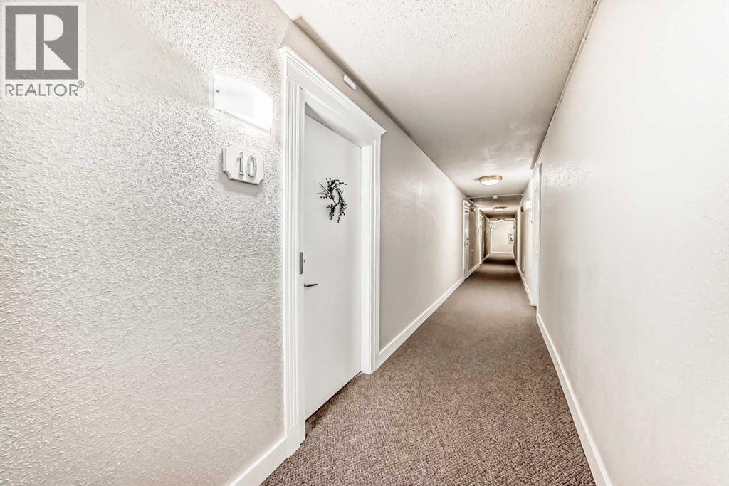 10d, 80 Galbraith Drive Sw, Calgary, Alberta  T3E 3H2 - Photo 2 - A2263292