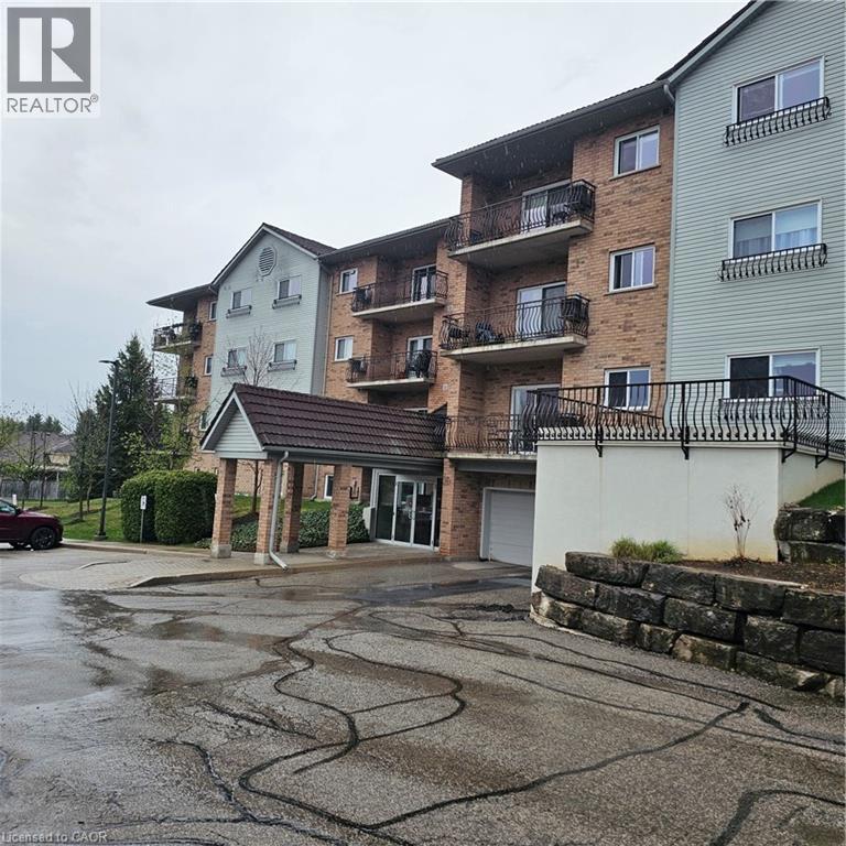 345 Briarmeadow Drive Unit# 101, Kitchener, Ontario  N2A 4J6 - Photo 3 - 40779225