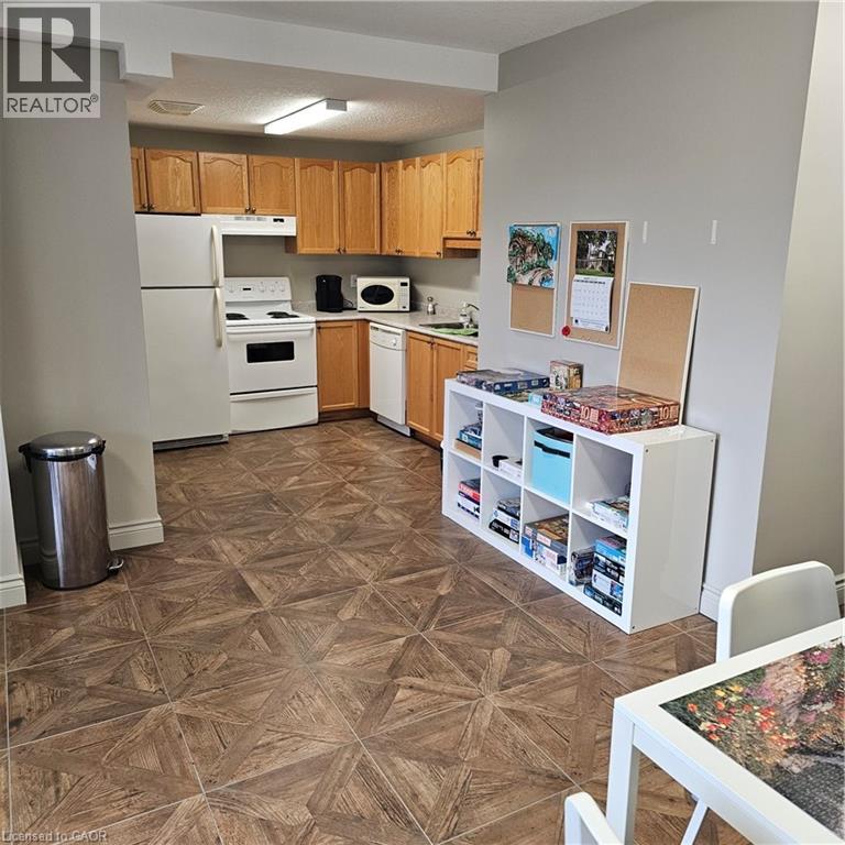 345 Briarmeadow Drive Unit# 101, Kitchener, Ontario  N2A 4J6 - Photo 30 - 40779225