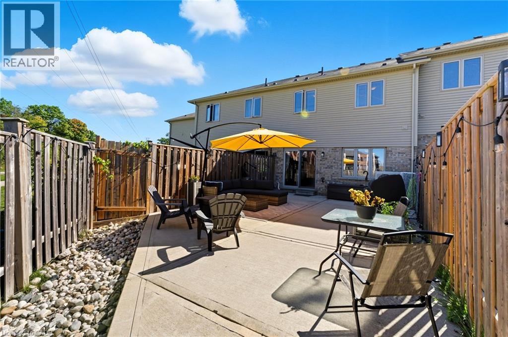 8 Elmbank Trail, Kitchener, Ontario  N2R 0B3 - Photo 19 - 40779511
