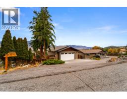 1214 BELAIR Drive, kamloops, British Columbia