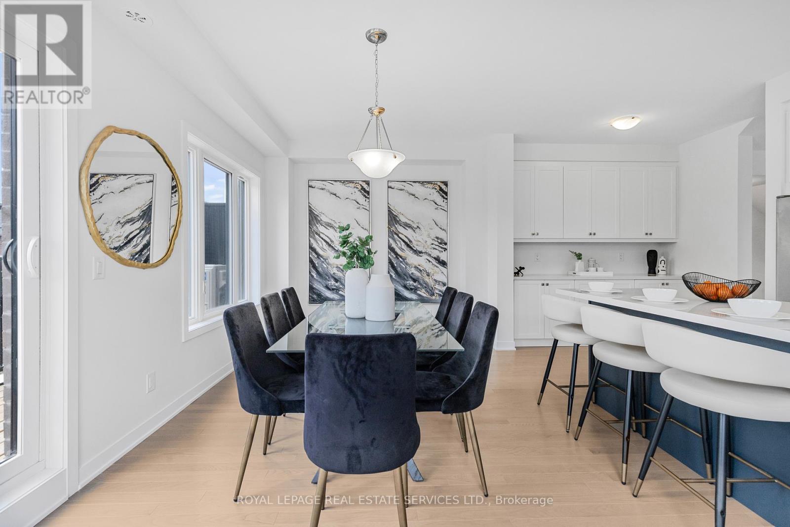 16 Jessica Antonella Street, Markham, Ontario  L6C 3M6 - Photo 19 - N12464472
