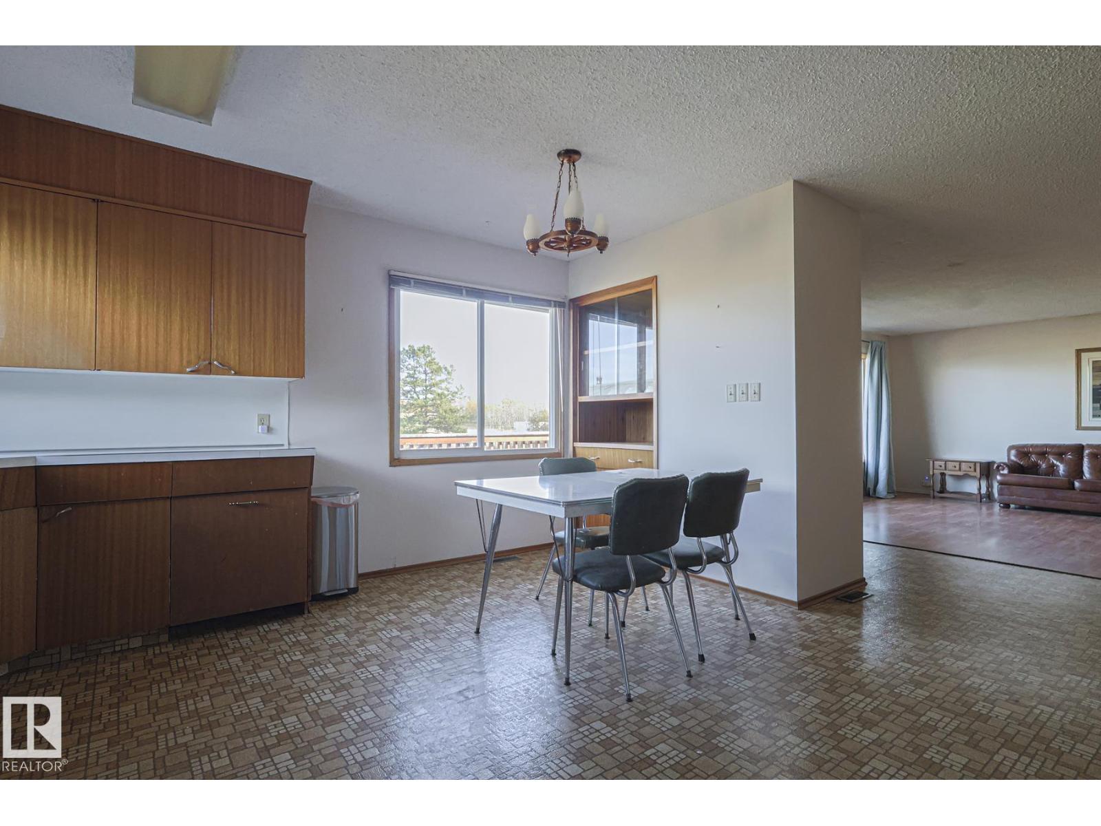 51249 Rge Road 232, Rural Strathcona County, Alberta  T8B 1K8 - Photo 9 - E4462233