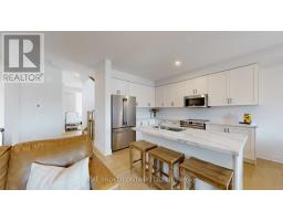 2 ALAN WILLIAMS TRAIL, Uxbridge, Ontario