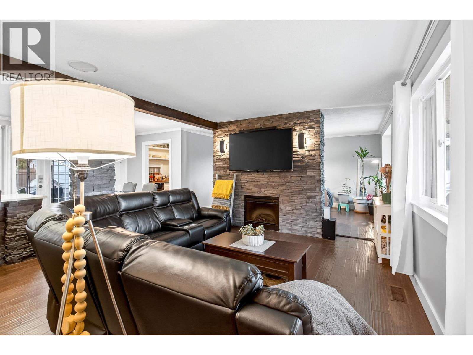 3841 St. Thomas Street, Port Coquitlam, British Columbia  V3B 2Z2 - Photo 5 - R3057797