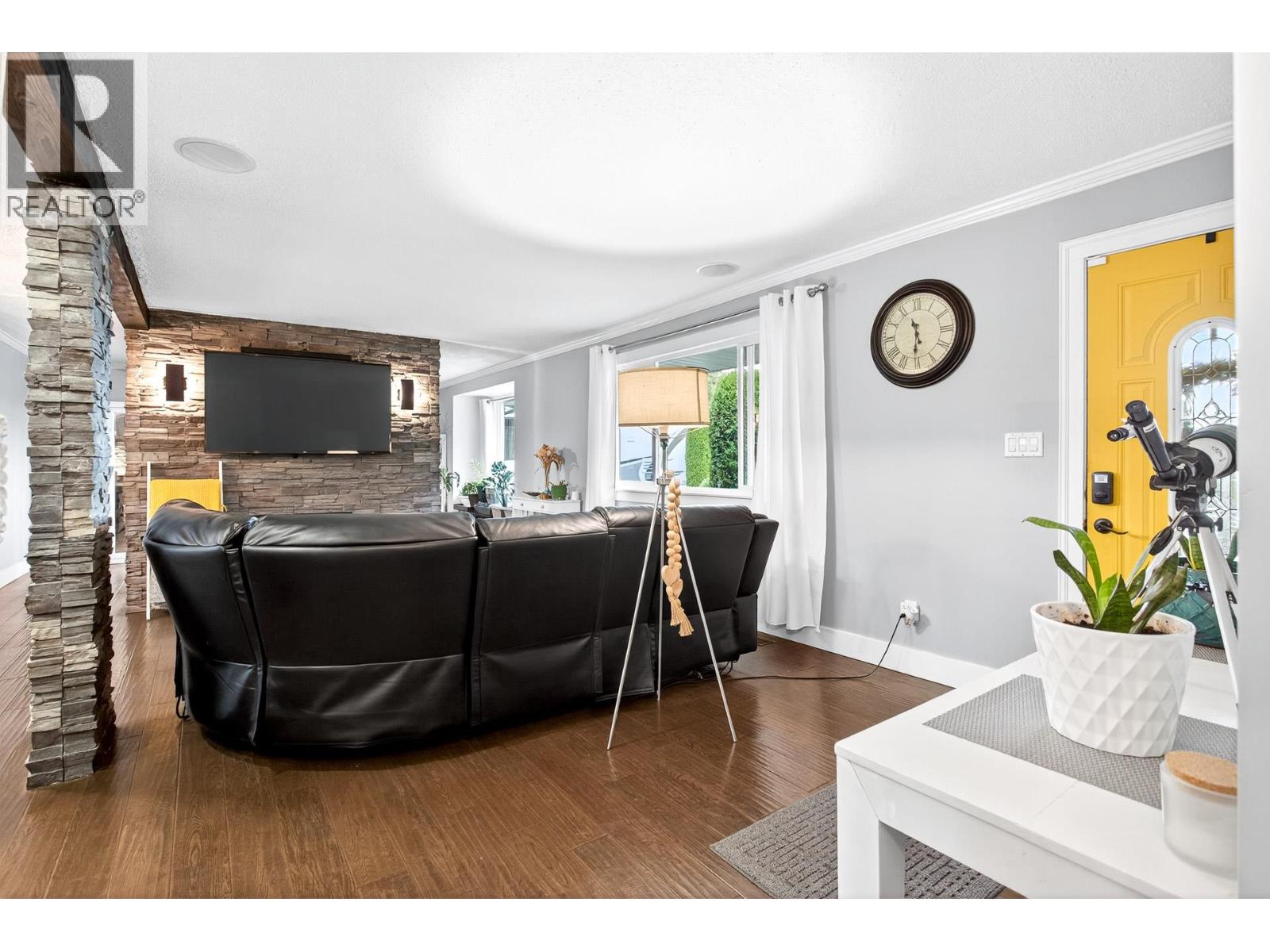 3841 St. Thomas Street, Port Coquitlam, British Columbia  V3B 2Z2 - Photo 26 - R3057797