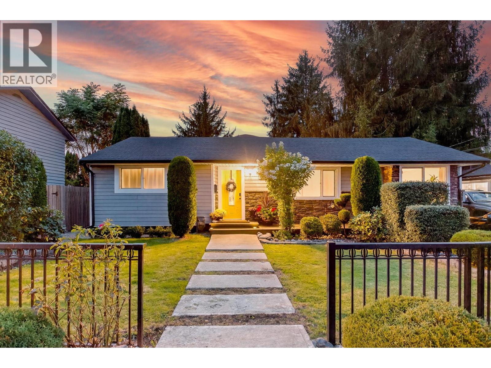 3841 ST. THOMAS STREET, port coquitlam, British Columbia