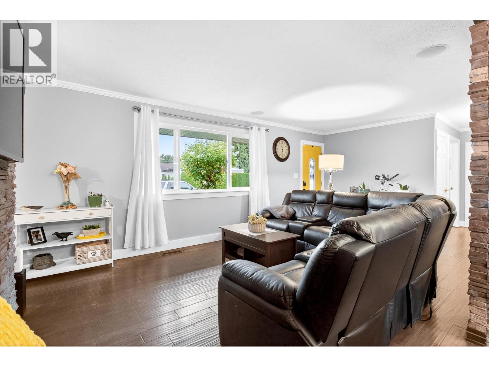 3841 St. Thomas Street, Port Coquitlam, British Columbia  V3B 2Z2 - Photo 9 - R3057797
