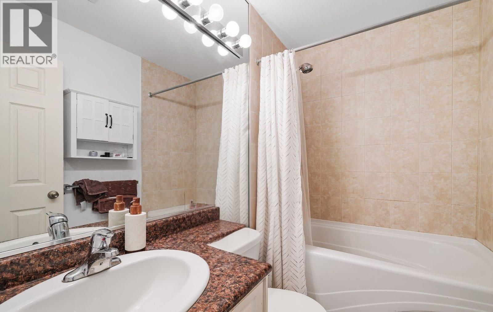 10 1383 Brunette Avenue, Coquitlam, British Columbia  V3K 1G6 - Photo 18 - R3056100