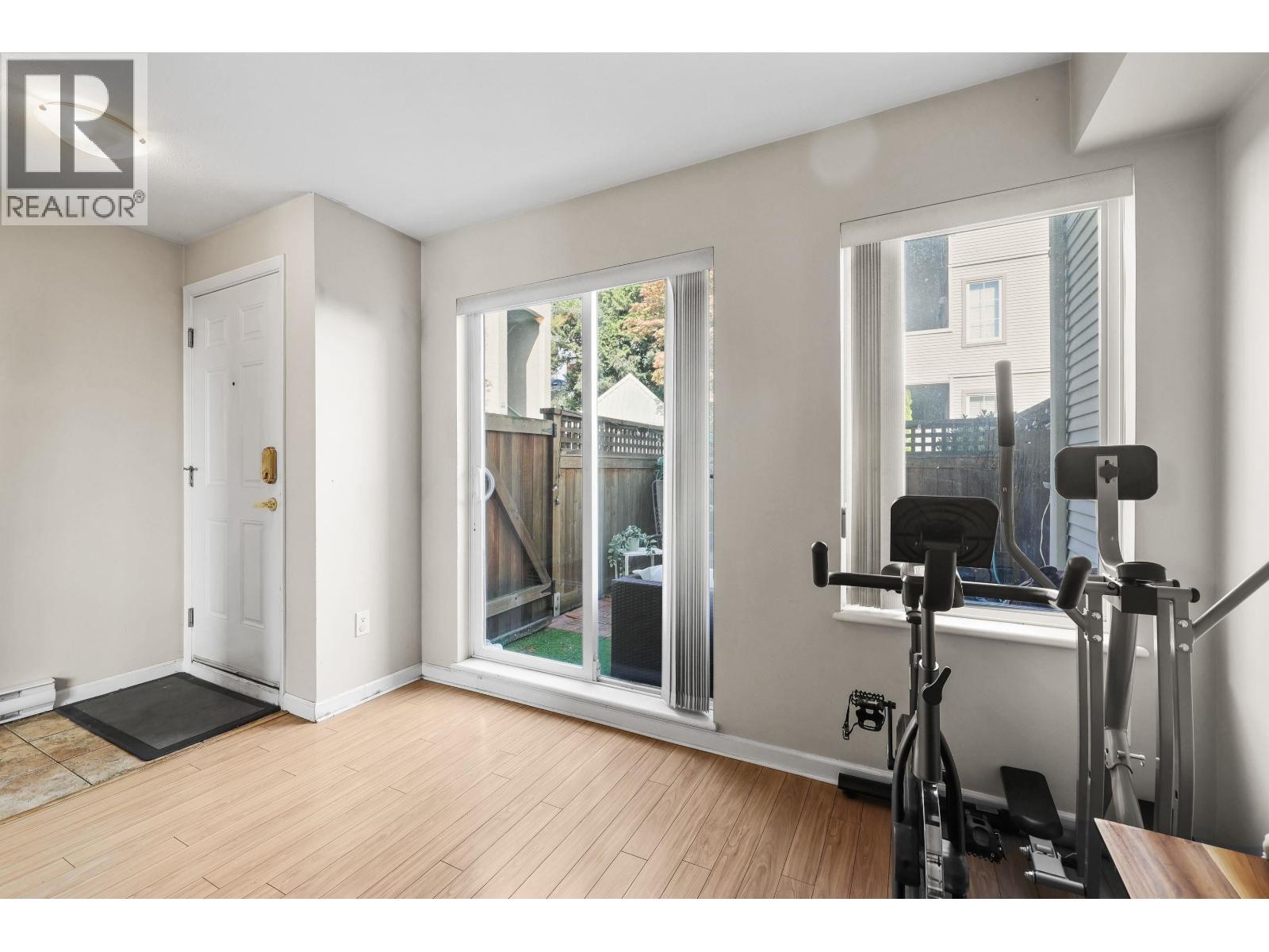 10 1383 Brunette Avenue, Coquitlam, British Columbia  V3K 1G6 - Photo 14 - R3056100