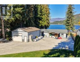 2661 Blind Bay Road, blind bay, British Columbia