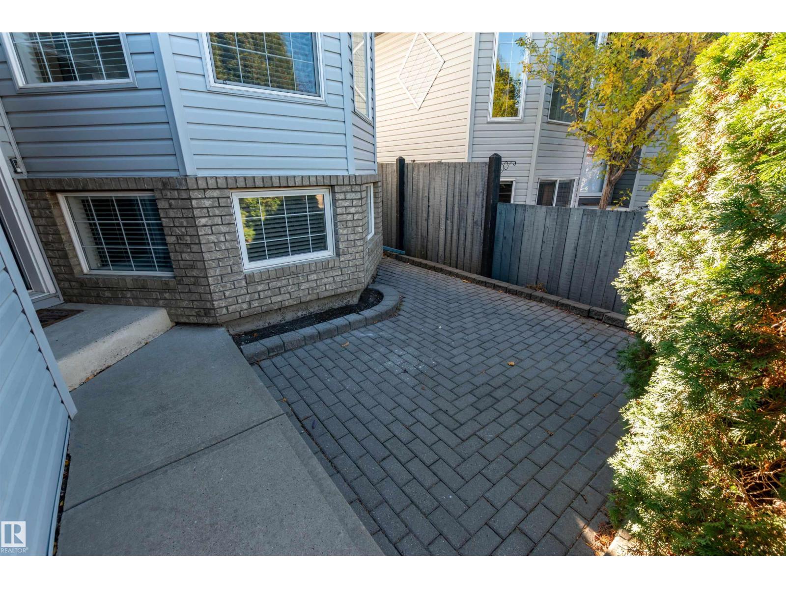 225 Forrest Dr, Sherwood Park, Alberta  T8A 6G6 - Photo 2 - E4462235