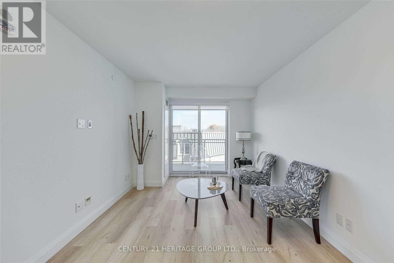 808 - 58 Lakeside Terrace, Barrie, Ontario  L4M 0L5 - Photo 10 - S12464486