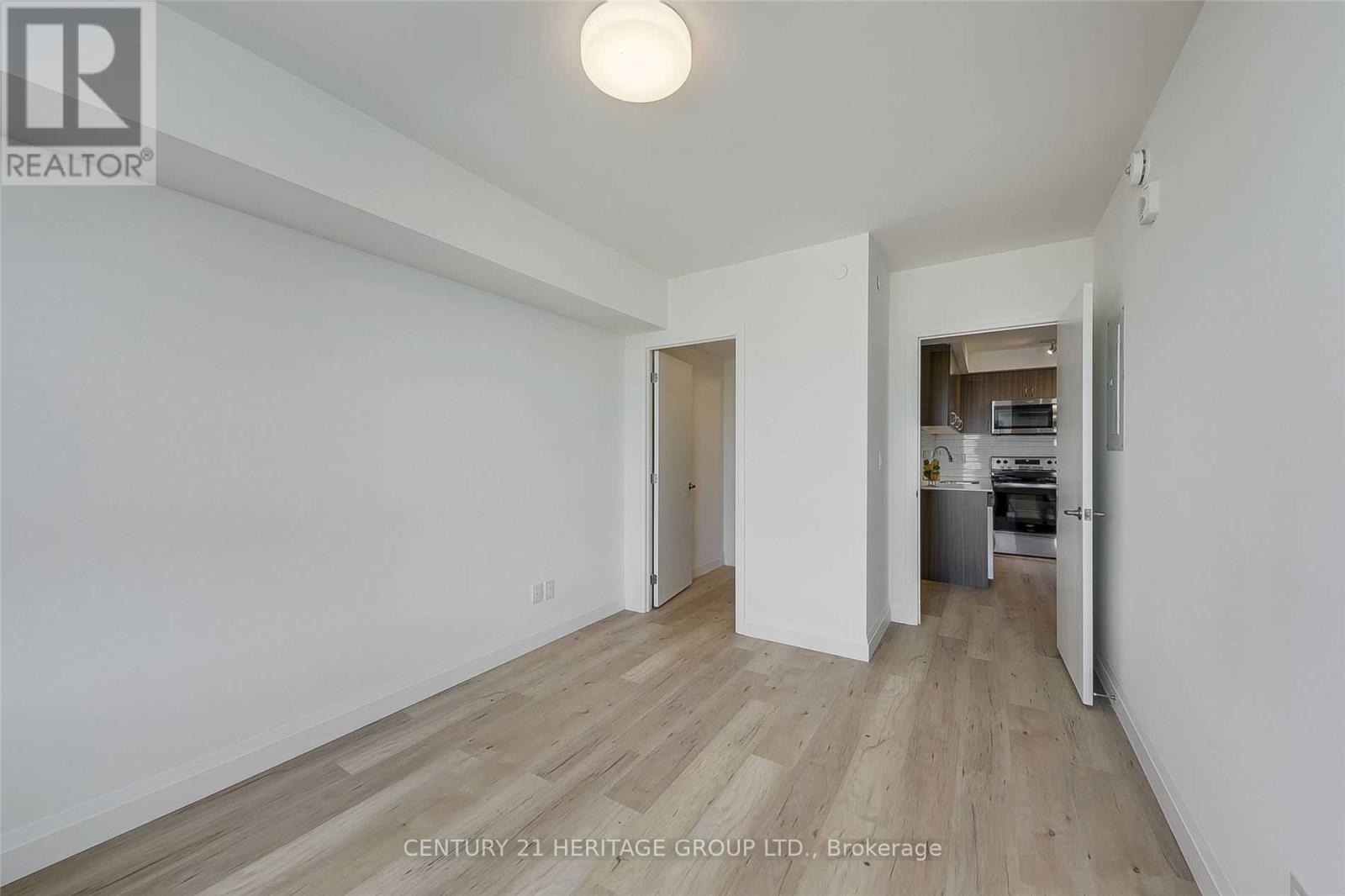 808 - 58 Lakeside Terrace, Barrie, Ontario  L4M 0L5 - Photo 23 - S12464486