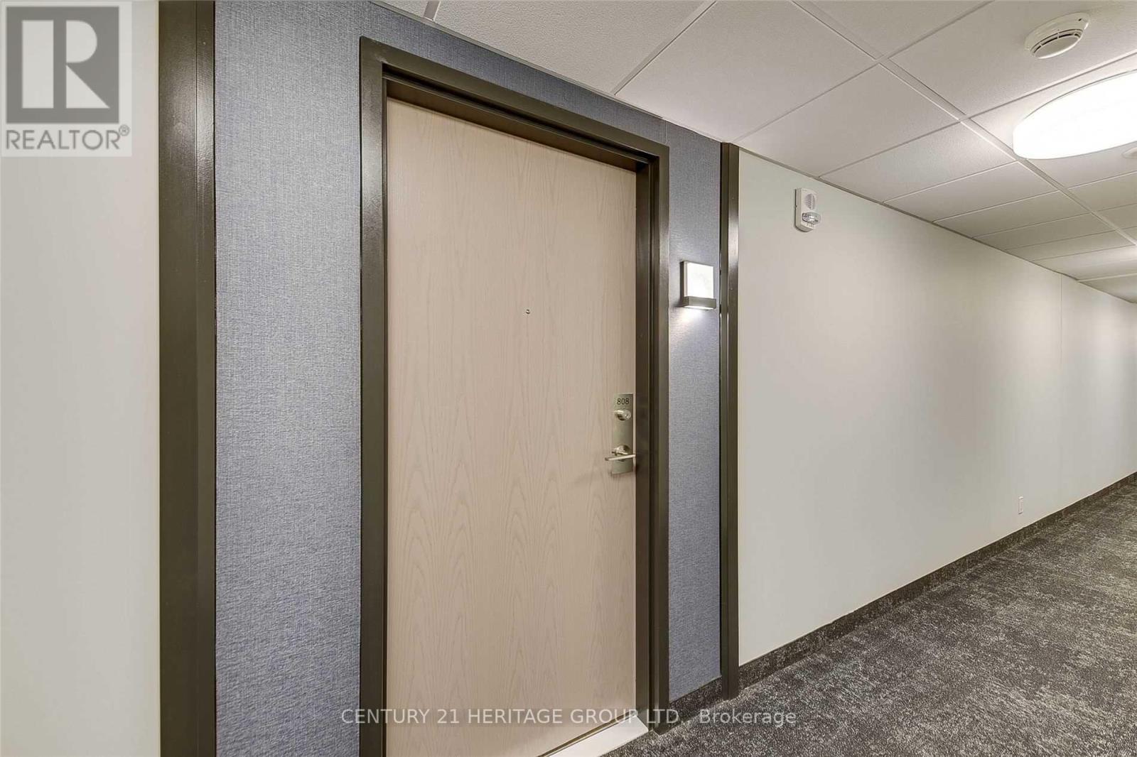 808 - 58 Lakeside Terrace, Barrie, Ontario  L4M 0L5 - Photo 3 - S12464486