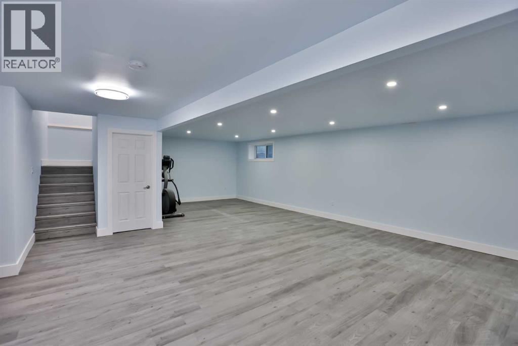 239 Northlander Bend W, Lethbridge, Alberta  T1J 5K8 - Photo 28 - A2213395