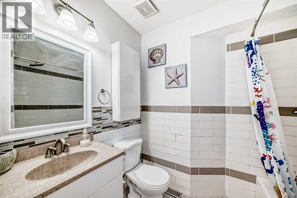 33 Martinridge Place Ne, Calgary, Alberta  T3J 3B8 - Photo 25 - A2252330