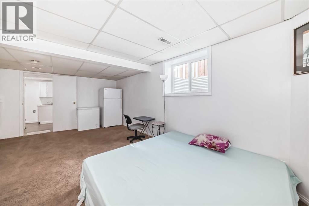 33 Martinridge Place Ne, Calgary, Alberta  T3J 3B8 - Photo 30 - A2252330