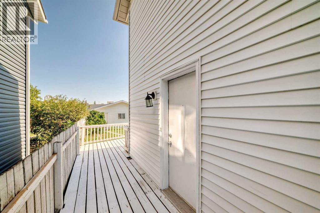 33 Martinridge Place Ne, Calgary, Alberta  T3J 3B8 - Photo 37 - A2252330