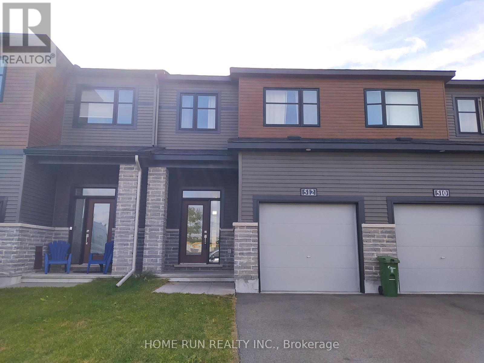 512 BRANCH STREET, Ottawa, Ontario