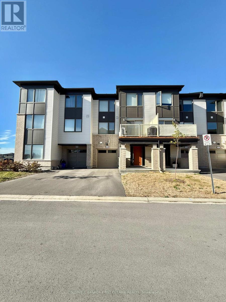 203 ANYOLITE PRIVATE, Ottawa, Ontario