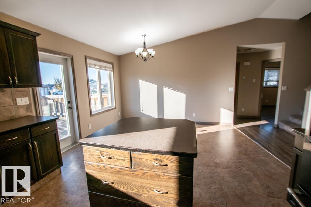 3814 45 Av, Bonnyville Town, Alberta  T9N 0A9 - Photo 7 - E4453613