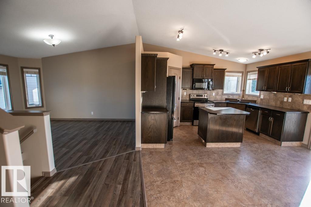 3814 45 Av, Bonnyville Town, Alberta  T9N 0A9 - Photo 11 - E4453613