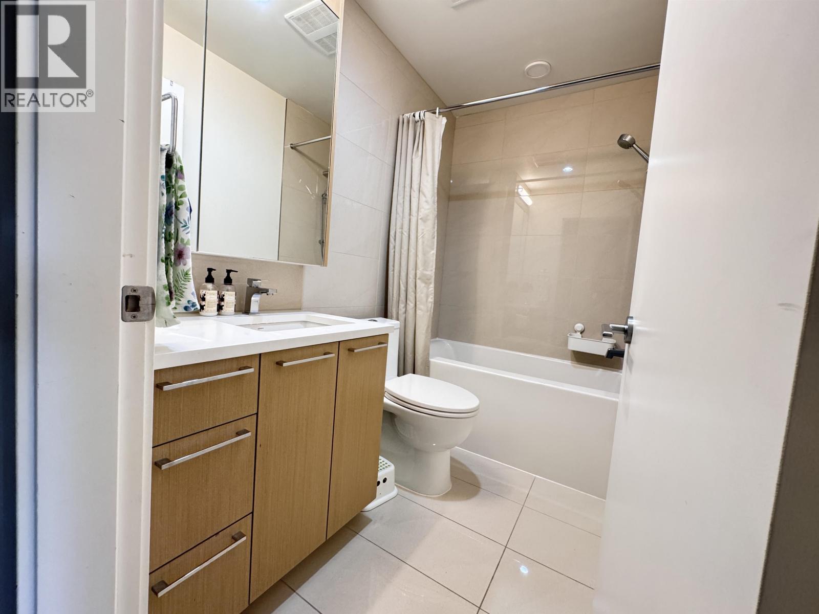 221 4033 May Drive, Richmond, British Columbia  V6X 0T3 - Photo 5 - R3052415