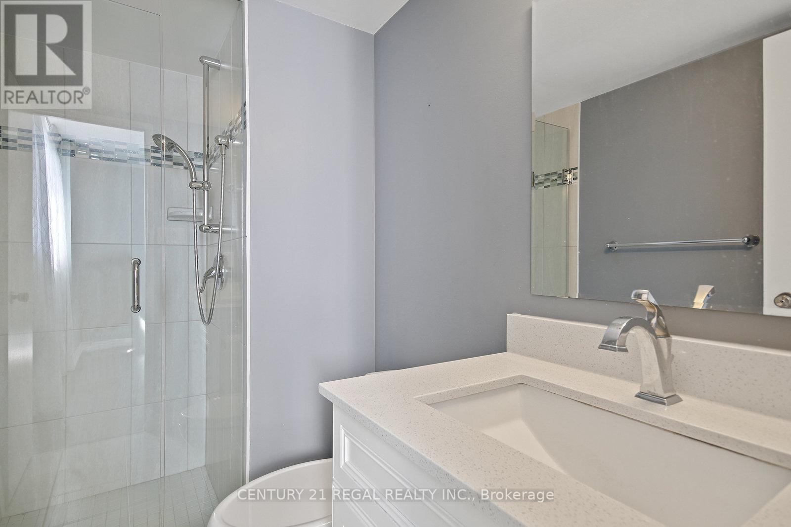 1207 - 812 Burnhamthorpe Road E, Toronto, Ontario  M9C 4W1 - Photo 26 - W12464448
